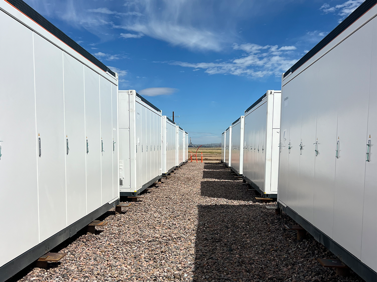 solor energy storage containers